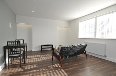 Addison Road, Flat 5, North Hill, Plymouth - Image 2